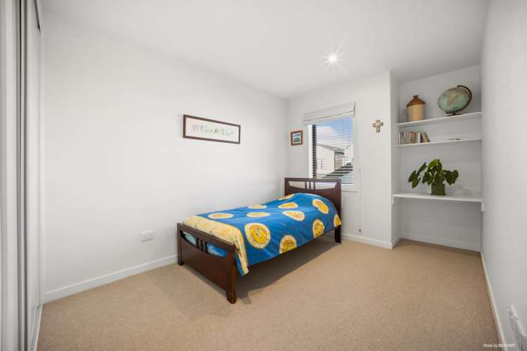 8 Jack Seabrook Road Hobsonville_10