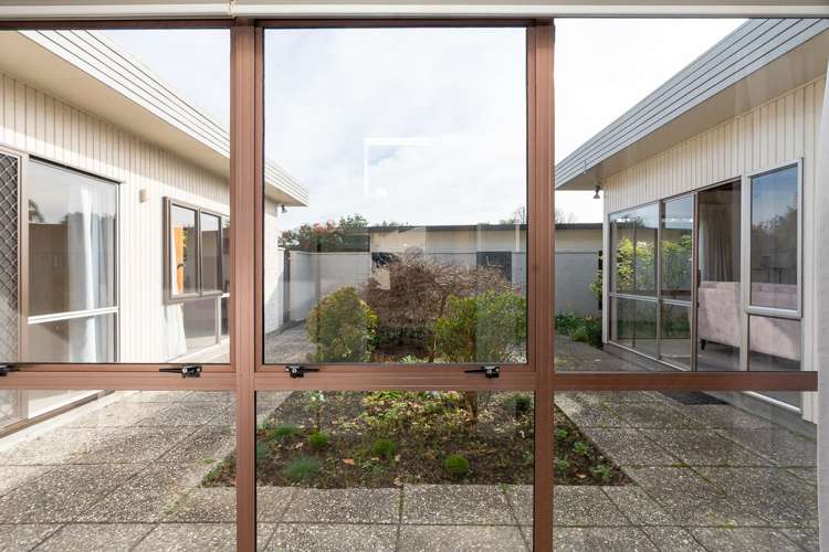 31 Bernard Street Chedworth_13