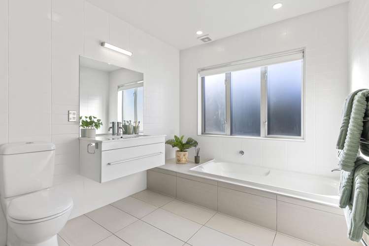 12 Lakshmi Place Khandallah_9