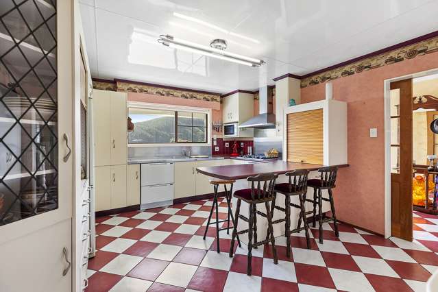 56 Woodman Drive Tawa_2