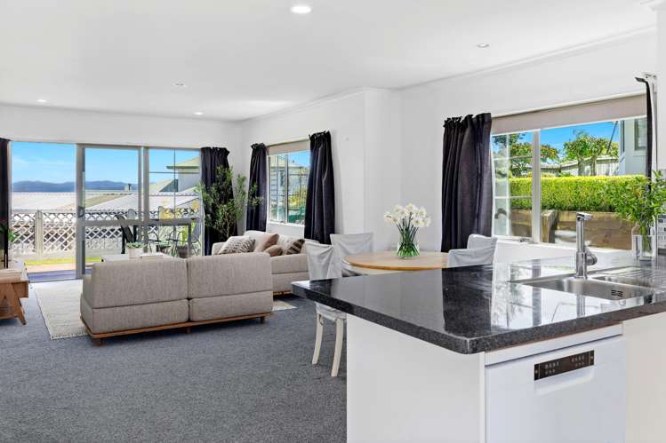 28 Lakeridge Close Rangatira Park_11