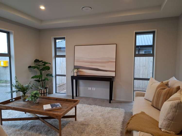25 Da Vinci Avenue_4