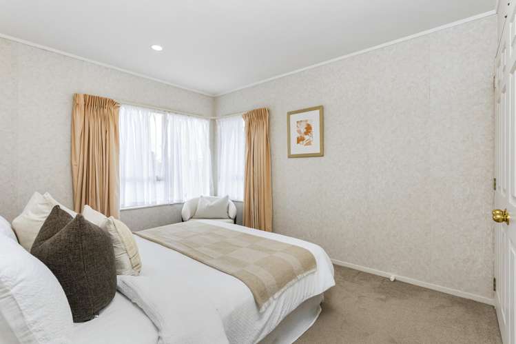 66 Te Atatu Road Te Atatu South_16