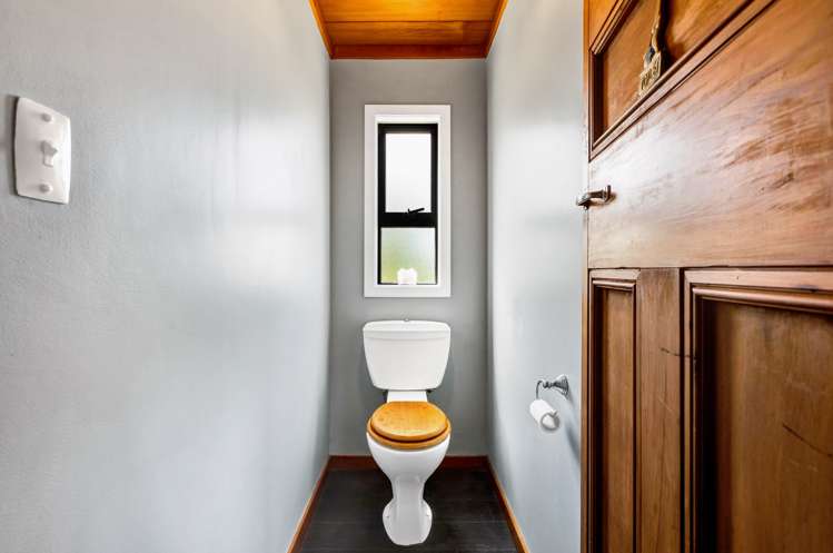 20 Kiri Road Opunake_22