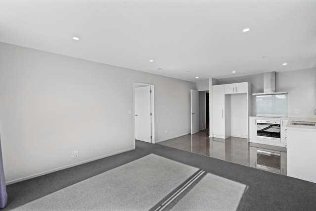 89 Faringdon Boulevard Rolleston_3