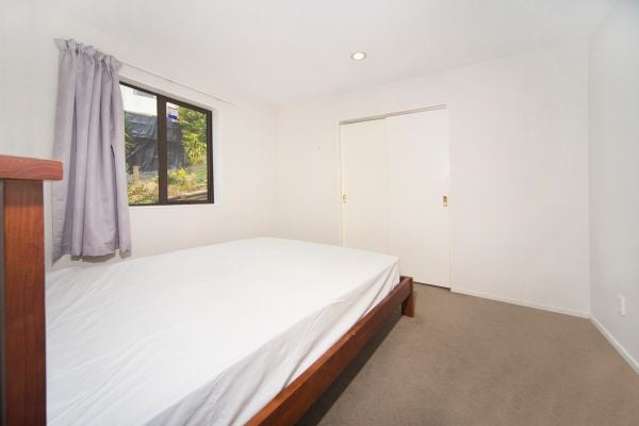 24 Jenanne Place Totara Vale_3