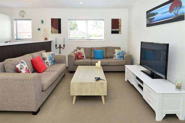 48 Doment Crescent Orewa_3