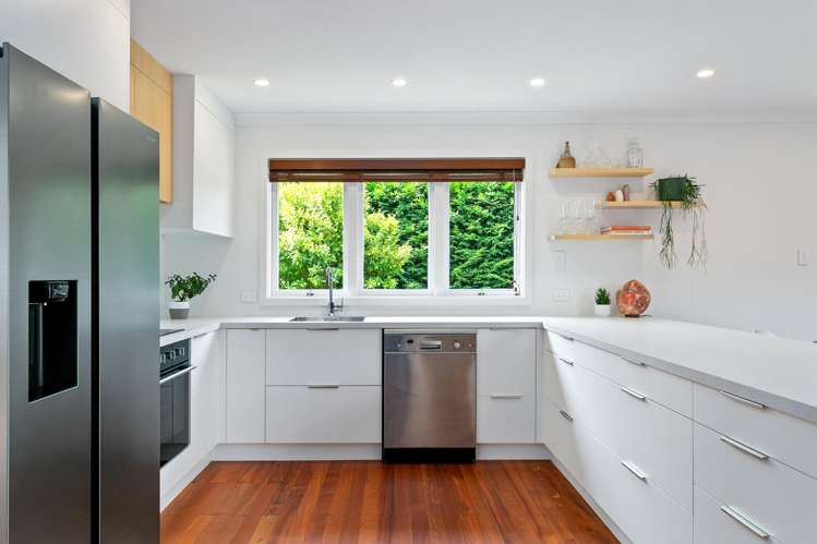 50 Te Hatepe Ave Taupo Central_16