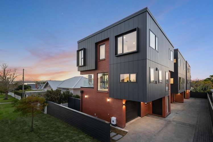 16C Egremont Street Belmont_10