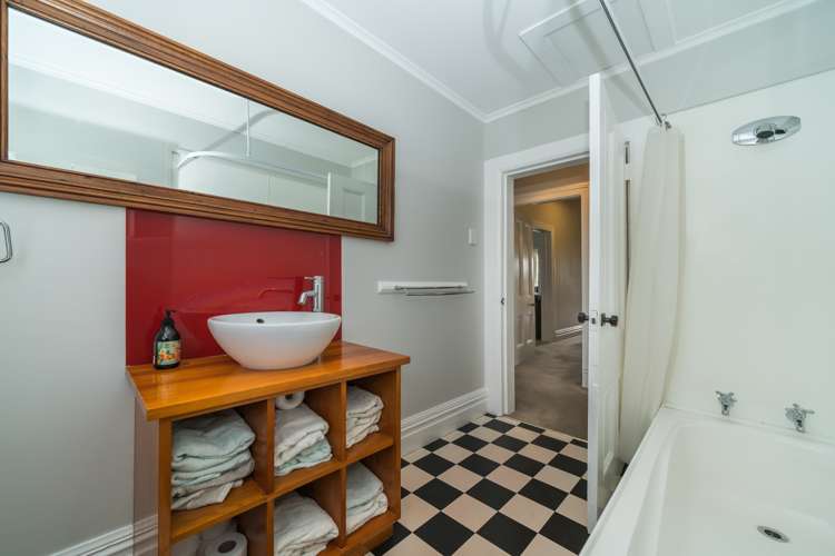 29 Charles Cross Street Longburn_14