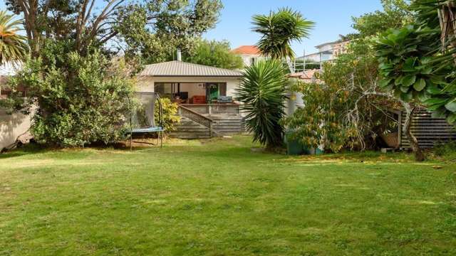 65 Oceanview Road Mount Maunganui_1