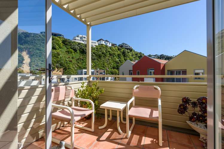 87/305 Evans Bay Parade Hataitai_7