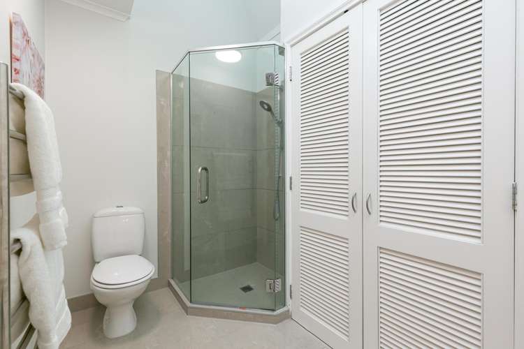 3.10/1 Queens Wharf Wellington Central_12