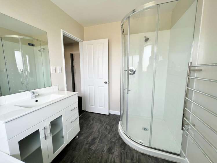 143 Telegraph Rd Burnham_14