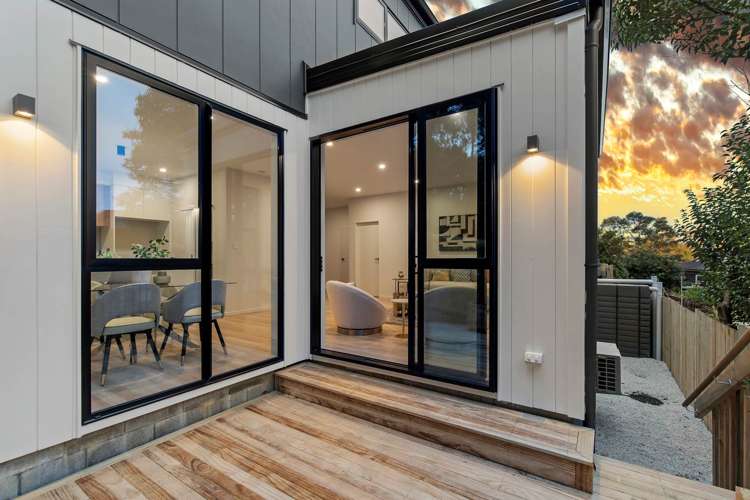 296a East Coast Road Forrest Hill_29