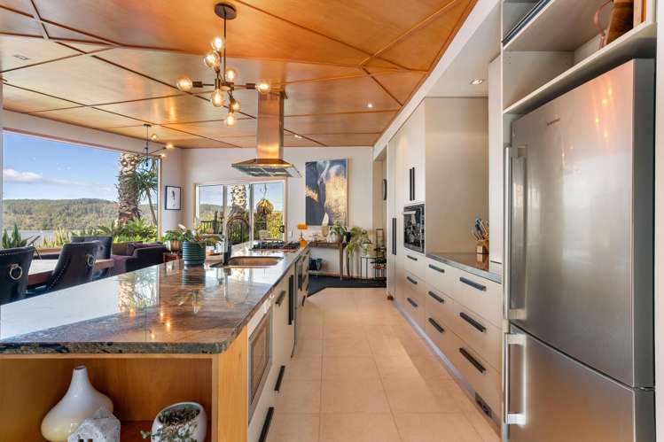 17 Governors Heights Whangamata_6