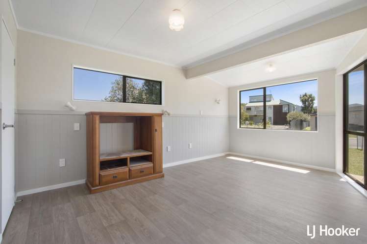 1 Patterson Place Waihi Beach_12