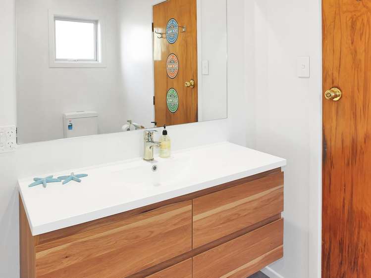 53 Pratt Avenue Foxton Beach_15