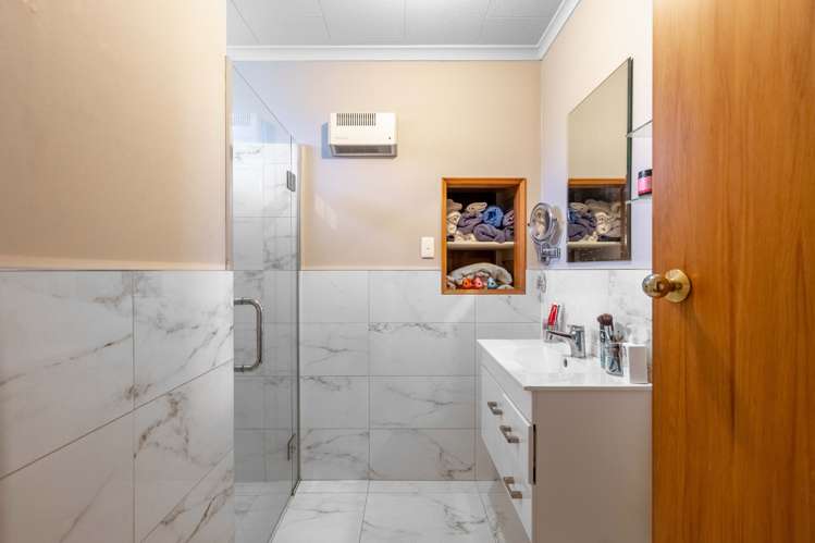 54 Brook Street Riverton_11