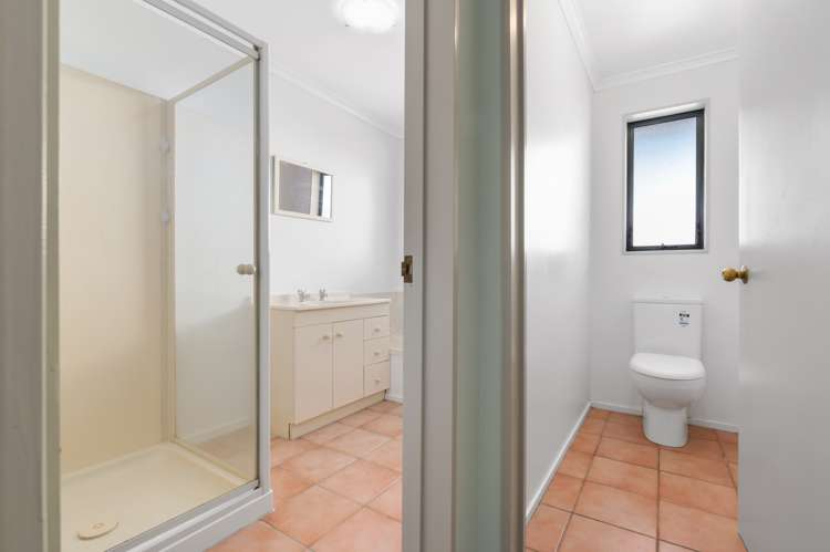 56 Dixon Road Glenview_9