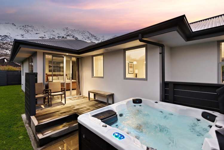 6 Evening Star Road Arthurs Point_12