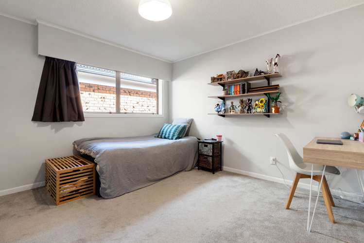 5 Egmont Street Chartwell_16