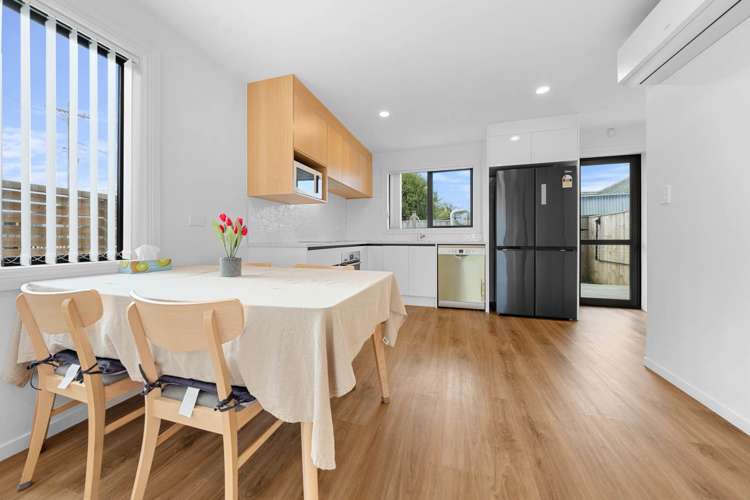 1/2 Dolphin Street Pakuranga_5