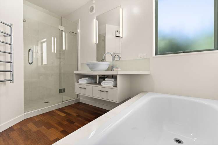 12 Laing Cove Havelock North_6