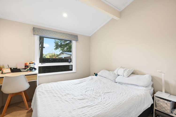 8 Fleming Place Chedworth_13