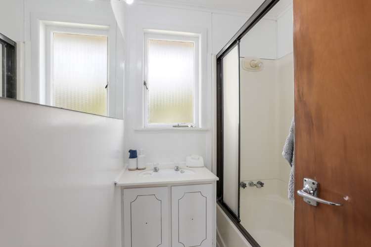 14 Statesman Street Henderson_13