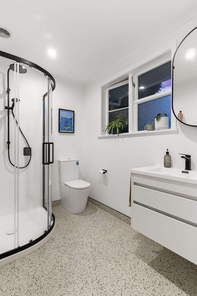 1/56 Glendale Road Glen Eden_26