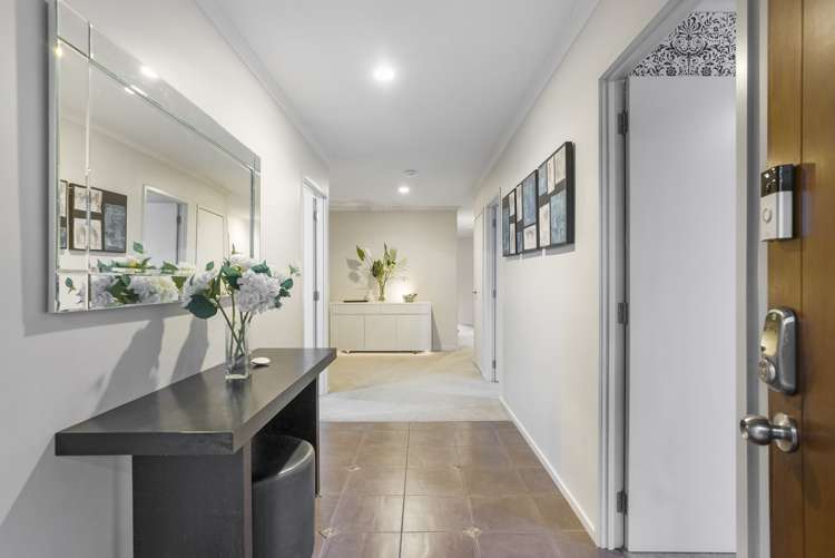 8 Louvain Place Greenhithe_27