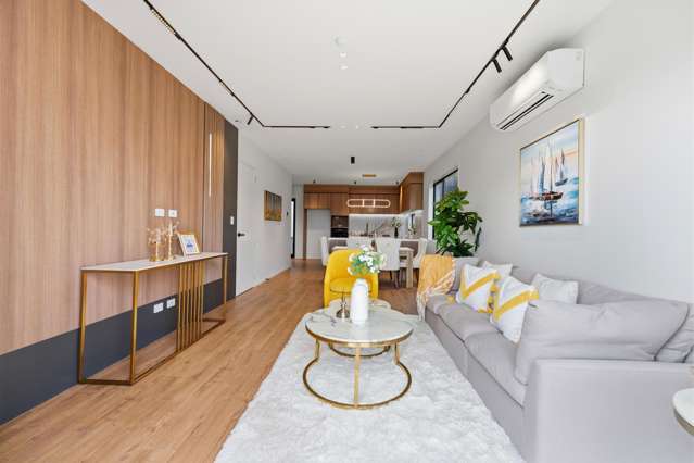 2/1 Sheralee Place Bucklands Beach_4