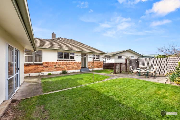 23 Kiwi Street Heretaunga_15