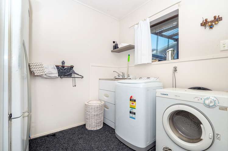 2/129 King Street Whakatane_10