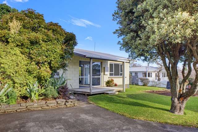 71 Ngamotu Road Spotswood_2