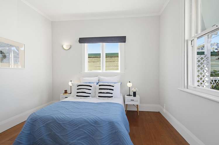 37 Donald Mclean Street Newtown_15