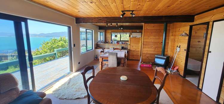 21 Otutehapari Road Waihau Bay_3