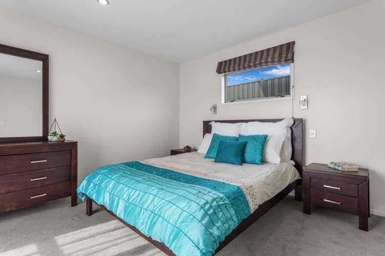 3 Omega Place Coastlands_21