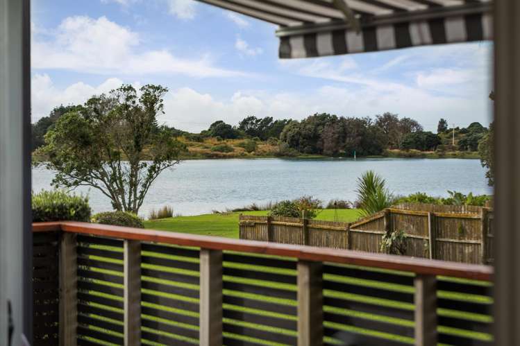 32 Roretana Drive Athenree_1