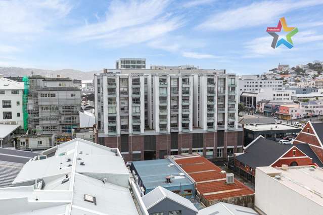 102/13 College Street Te Aro_1
