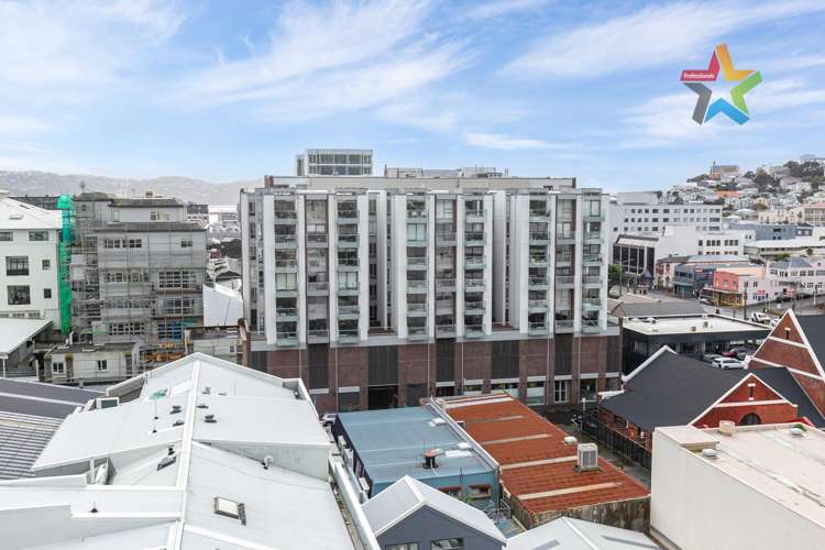 102/13 College Street Te Aro_1
