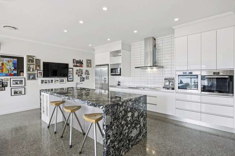 28 Barling Street Macandrew Bay_11