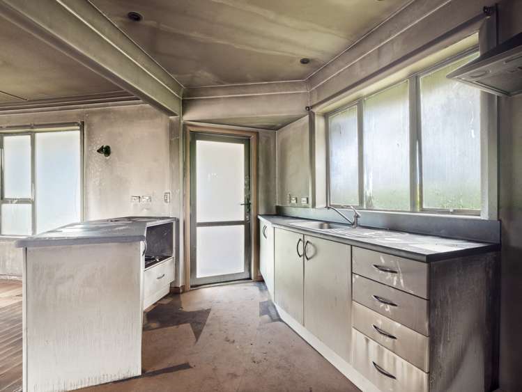 84 Highcliff Road Andersons Bay_11