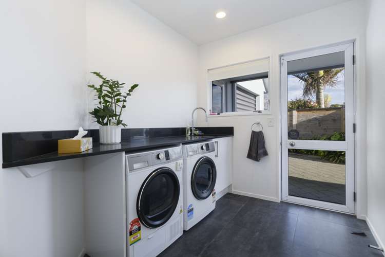 43 Pah Street Matua_23