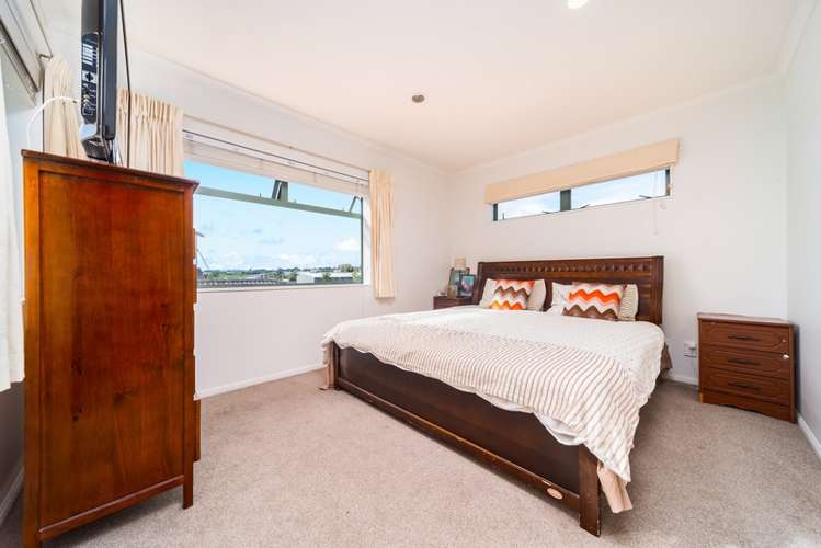 67 Elan Place Stanmore Bay_14