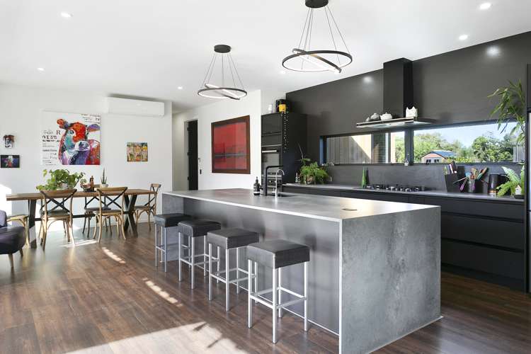 180 Mapara Road Acacia Bay_17