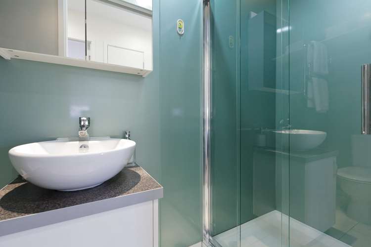 1106/17 Vogel Lane Auckland Central_14