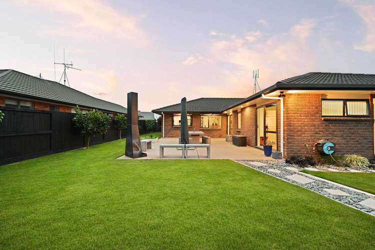 12 Ebony Court Rototuna North_30