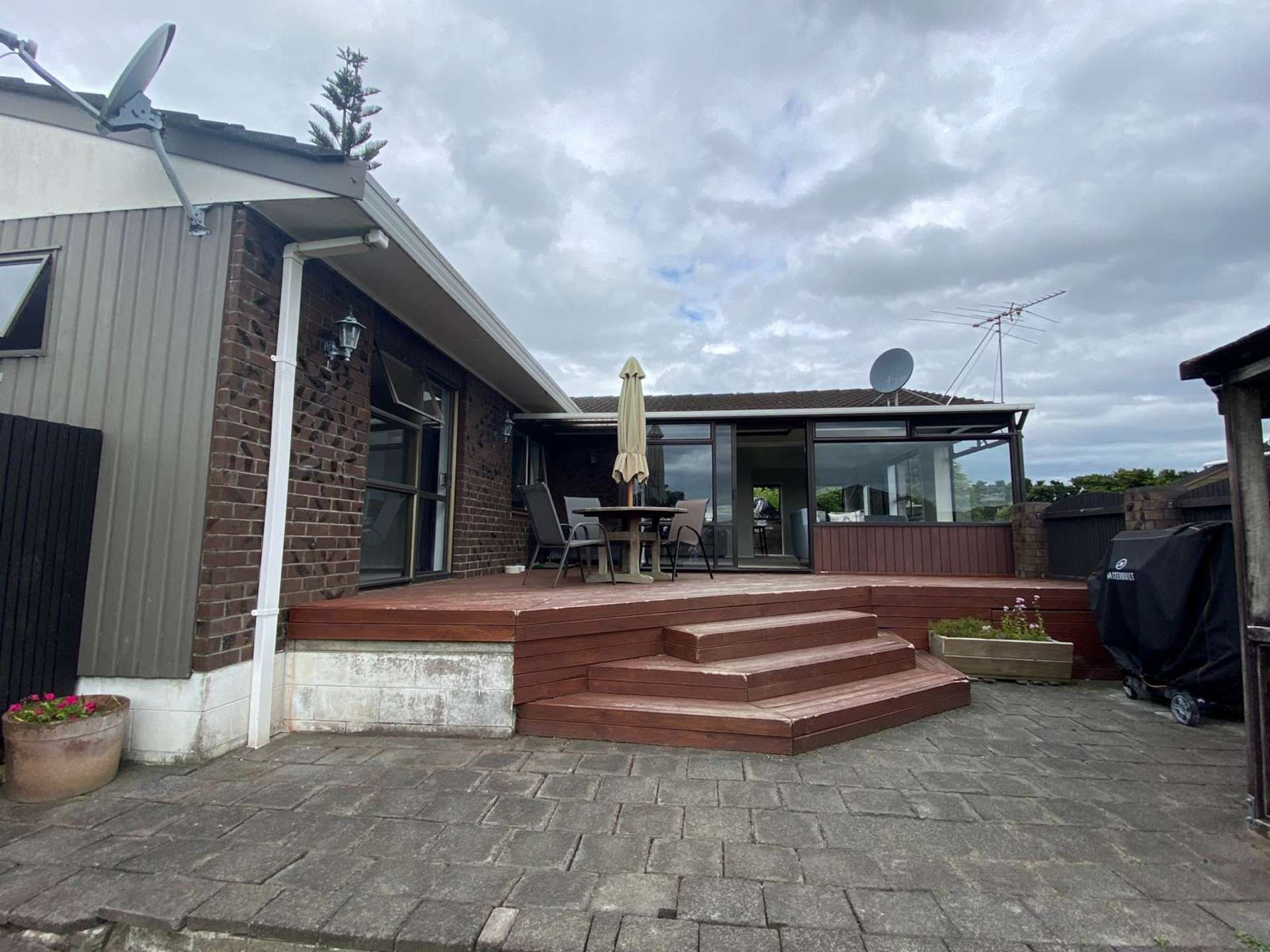 5 Kingsclere Place Goodwood Heights Manukau City Houses for Rent